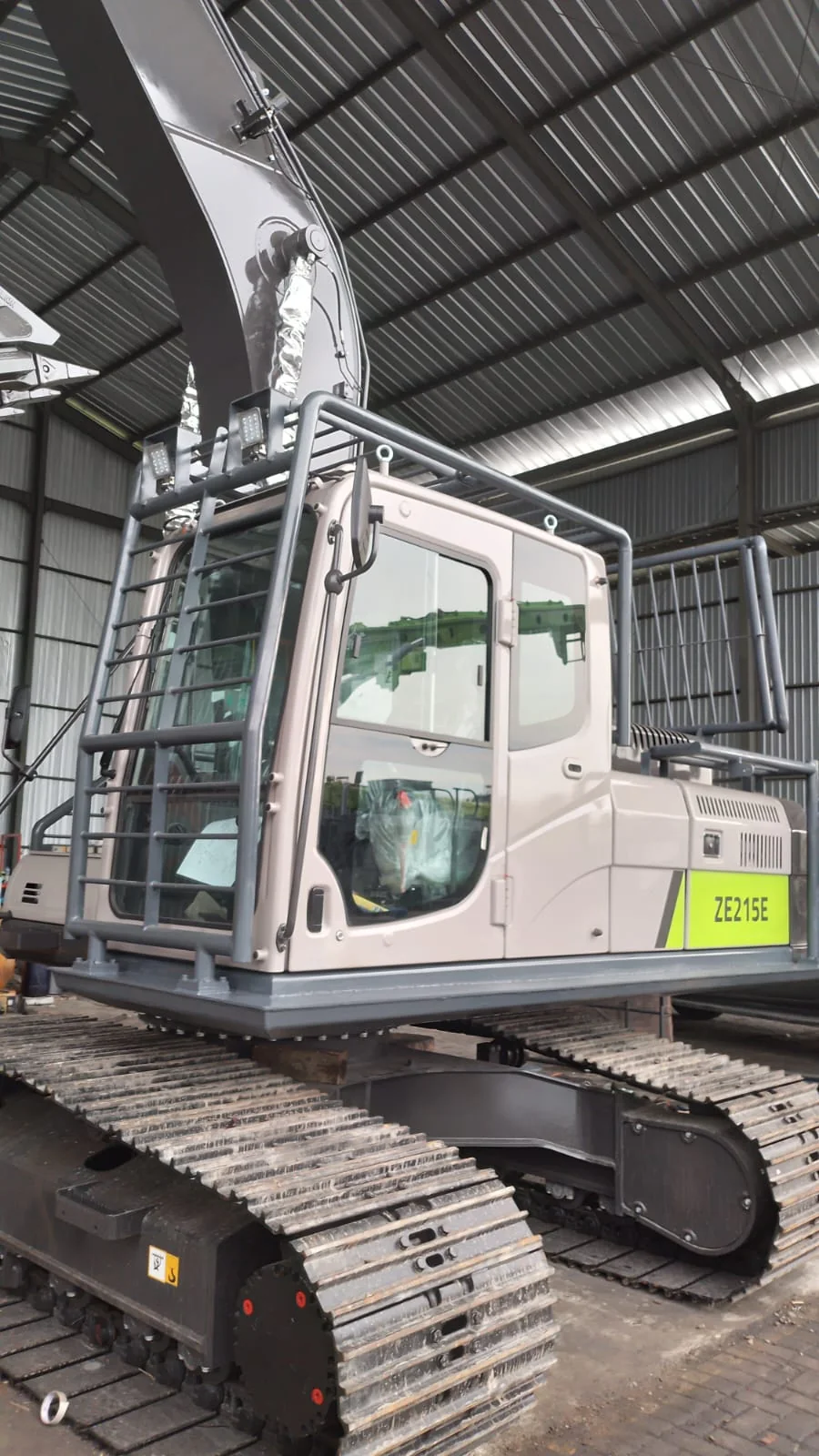 Protective Guard Installation on Zoomlion ZE215E