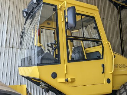 BOMAG BW211D-40 - Fabrikasi Cabin & AC